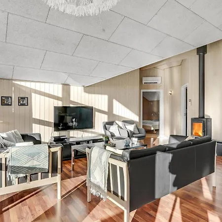 Hybenvangen Denm * Oksbøl