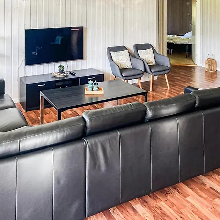 Hybenvangen Denm * Oksbøl