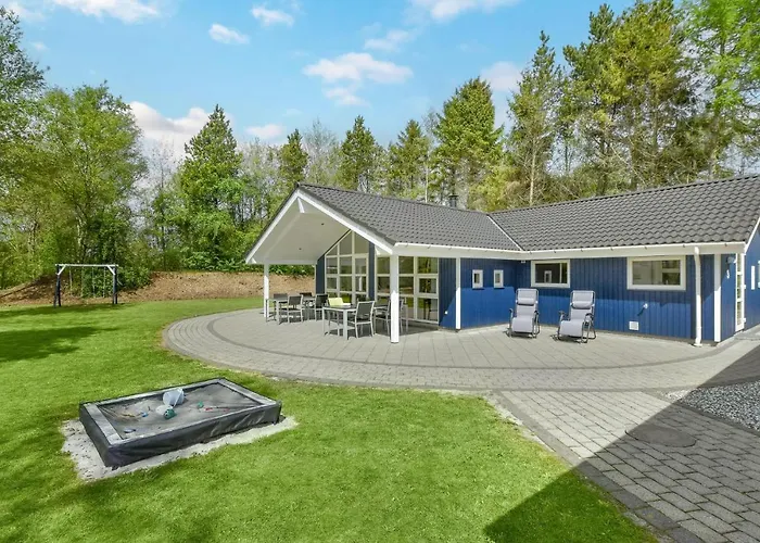 Hybenvangen Denm * Oksbøl