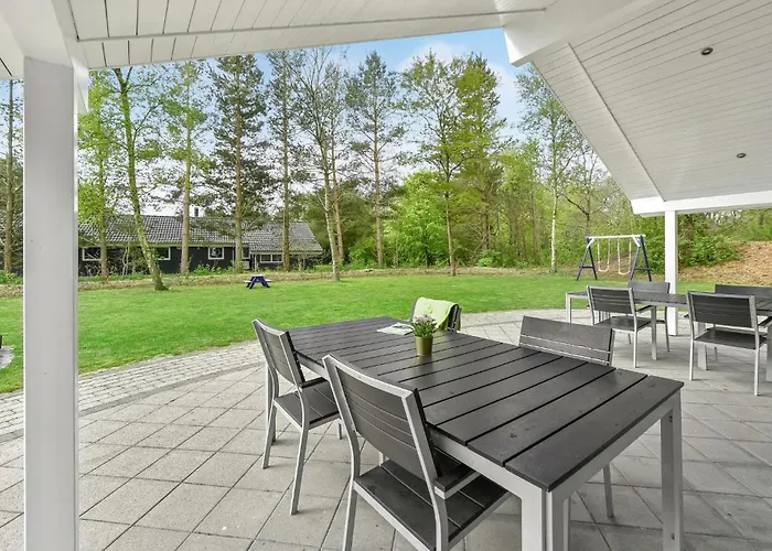 Hybenvangen Denm * Oksbøl